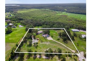 7220 WESTWOOD WAY, SARASOTA, FL 34241 Sold 09/05/23