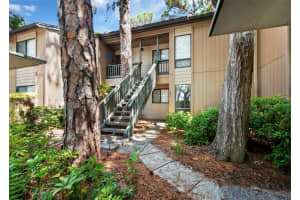 1716 GLENHOUSE DRIVE, SARASOTA, FL 34231 Sold 02/28/24