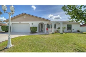 1327 GEORGETOWNE CIRCLE, SARASOTA, FL 34232 Sold 10/03/23