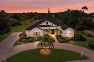 10152 CHERRY HILLS AVENUE CIRCLE, BRADENTON, FL 34202 Sold 09/08/23