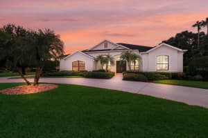 10152 CHERRY HILLS AVENUE CIRCLE, BRADENTON, FL 34202 Sold 09/08/23