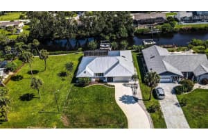 9033 RIVER ROAD, VENICE, FL 34293 Sold 09/21/23