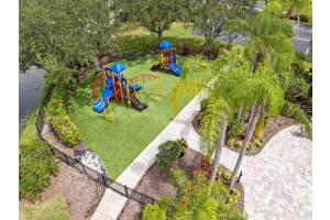 7723 ASHLEY CIRCLE, BRADENTON, FL 34201 Sold 10/13/23