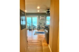 1561 LEISURE DRIVE, BRADENTON, FL 34207 Sold 10/19/23