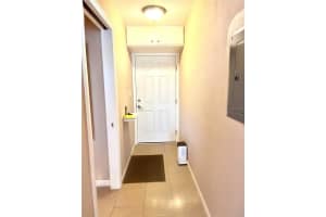 1561 LEISURE DRIVE, BRADENTON, FL 34207 Sold 10/19/23