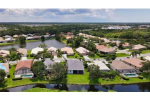 5129 FLAGSTONE DRIVE, SARASOTA, FL 34238 Sold 11/13/23