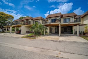 3261 RAMBLEWOOD PLACE, SARASOTA, FL 34237 Sold 11/22/23