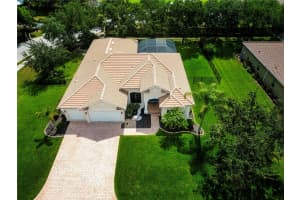 329 BLACKBIRD COURT, BRADENTON, FL 34212 Sold 04/10/24