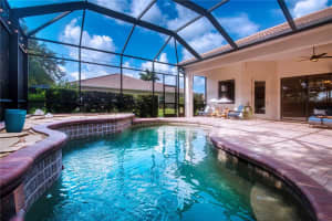 329 BLACKBIRD COURT, BRADENTON, FL 34212 Sold 04/10/24