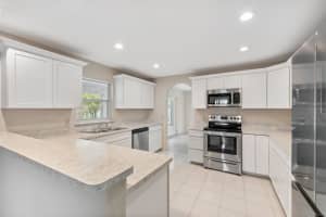 1710 COUNTRY MEADOWS DRIVE, SARASOTA, FL 34235 Sold 09/08/23