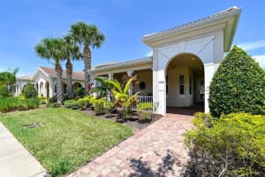 5760 FOSSANO DRIVE, SARASOTA, FL 34238 Sold 09/08/23