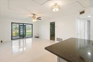 461 AIRPORT AVENUE, VENICE, FL 34285 Sold 10/06/23