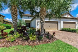 6423 POSITANO COURT, SARASOTA, FL 34243 Sold 10/06/23