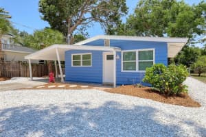 821 41ST STREET, SARASOTA, FL 34234 Sold 10/13/23