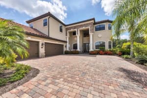 13734 SWIFTWATER WAY, LAKEWOOD RANCH, FL 34211 Sold 09/29/23