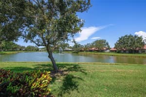 3965 WILSHIRE CIRCLE, SARASOTA, FL 34238 Sold 04/12/24