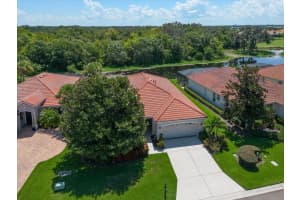 639 MISTY POND COURT, BRADENTON, FL 34212 Sold 11/30/23