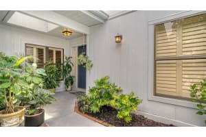 2634 MOSS OAK DRIVE, SARASOTA, FL 34231 Sold 10/31/23
