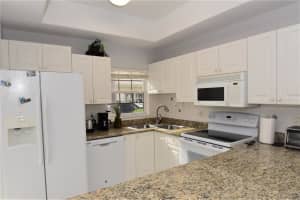 4235 CASTLEBRIDGE LANE, SARASOTA, FL 34238 - MLS#MFRA4579325