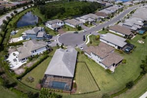 2223 WOODLEAF HAMMOCK COURT, LAKEWOOD RANCH, FL 34211 Sold 04/09/24