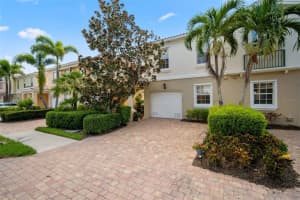 7880 BERGAMO AVENUE, SARASOTA, FL 34238 Sold 12/12/23
