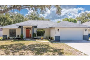 3762 HEATHER LAKE CIRCLE, SARASOTA, FL 34235 Sold 09/15/23