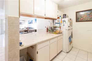 3333 RAMBLEWOOD PLACE, SARASOTA, FL 34237 Sold 10/04/23