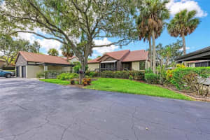 4346 TRAILS DRIVE, SARASOTA, FL 34232 Sold 10/02/23