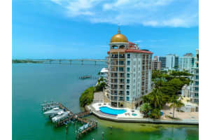 420 GOLDEN GATE POINT, SARASOTA, FL 34236 Sold 10/16/23