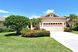 3828 ALAMANDA DRIVE, SARASOTA, FL 34238 Sold 09/28/23