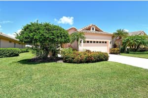 3828 ALAMANDA DRIVE, SARASOTA, FL 34238 Sold 09/28/23