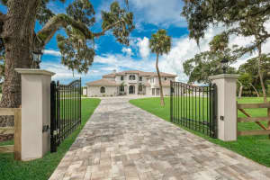 5952 VANDERIPE ROAD, SARASOTA, FL 34241 Sold 01/05/24
