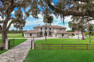 5952 VANDERIPE ROAD, SARASOTA, FL 34241 Sold 01/05/24