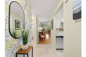 2808 60TH AVENUE, BRADENTON, FL 34207 Sold 09/17/23