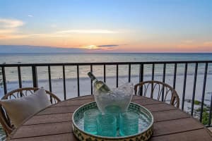 20 WHISPERING SANDS DRIVE, SARASOTA, FL 34242 Sold 12/11/23