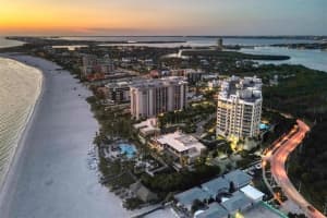 1300 BENJAMIN FRANKLIN DRIVE, SARASOTA, FL 34236 Sold 09/28/23