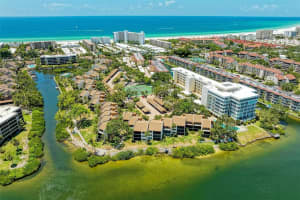 1500 COVE II PLACE, SARASOTA, FL 34242 Sold 10/27/23