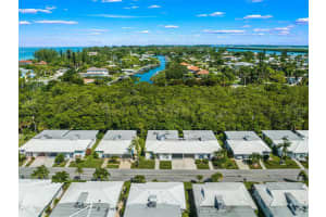 565 SPANISH DRIVE, LONGBOAT KEY, FL 34228 Sold 12/19/23