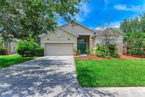 5752 43RD COURT, BRADENTON, FL 34203 Sold 10/13/23