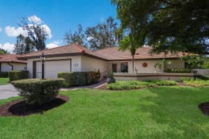 330 LAUREL HOLLOW DRIVE, NOKOMIS, FL 34275 Sold 12/14/23
