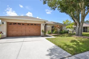 2726 FEIFFER CIRCLE, SARASOTA, FL 34235 Sold 11/30/23