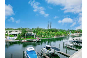 1709 TAMIAMI TRAIL, SARASOTA, FL 34234 Sold 03/28/24
