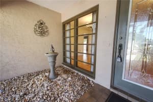 1371 OAK VIEW DRIVE, SARASOTA, FL 34232 Sold 09/15/23