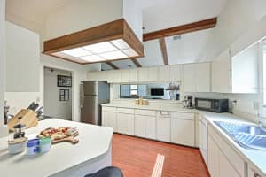 5097 BARRINGTON CIRCLE, SARASOTA, FL 34234 Sold 12/20/23