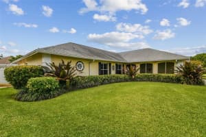7001 11TH AVENUE, BRADENTON, FL 34209 Sold 02/23/24