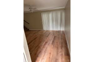 930 BYRON LANE, SARASOTA, FL 34243 Sold 10/03/23