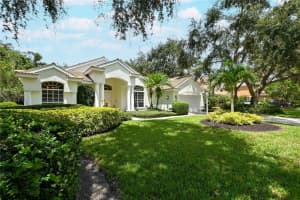 4925 OLD CREEK DRIVE, SARASOTA, FL 34233 Sold 12/07/23