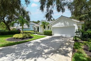 4925 OLD CREEK DRIVE, SARASOTA, FL 34233 Sold 12/07/23