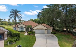 10302 PALMBROOKE TERRACE, BRADENTON, FL 34202 Sold 11/13/23