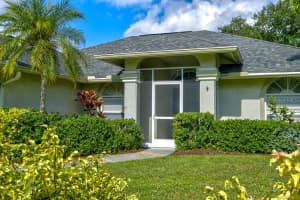 2570 MAN OF WAR CIRCLE, SARASOTA, FL 34240 Sold 10/05/23